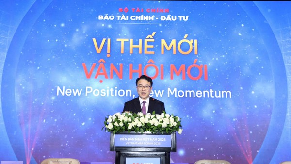 Thứ trưởng Bộ Tài chính Trần Quốc Phương phát biểu tại Diễn đàn M&A 2025. Ảnh: Lê Toàn