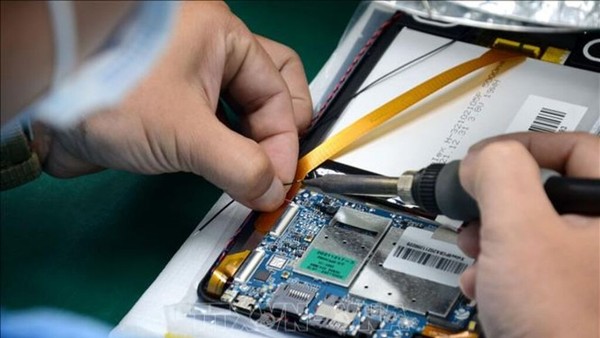 Ngành công nghiệp ô tô đứng trước về nguy cơ thiếu hụt chip tiềm ẩn khác