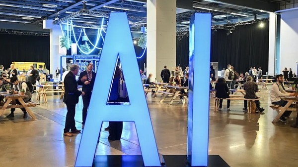 Cơn sốt AI châu Á hạ nhiệt khi dòng vốn ngoại rút ròng