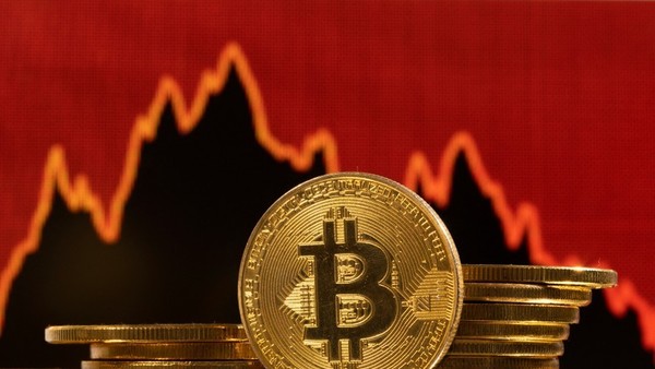 Bitcoin: Kỳ vọng hồi phục sau giai đoạn chao đảo do nhà đầu tư tránh rủi ro