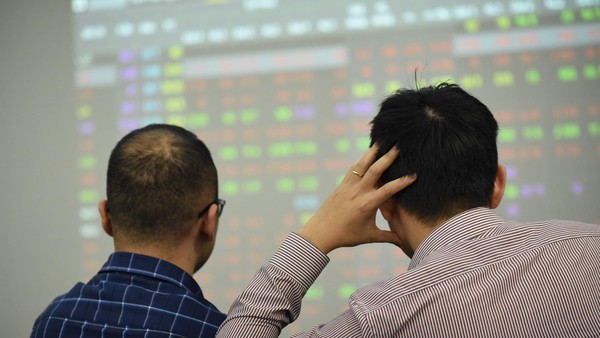 Giao dịch chứng khoán sáng 17/12: Thị trường rung lắc, cổ phiếu năng lượng khởi sắc