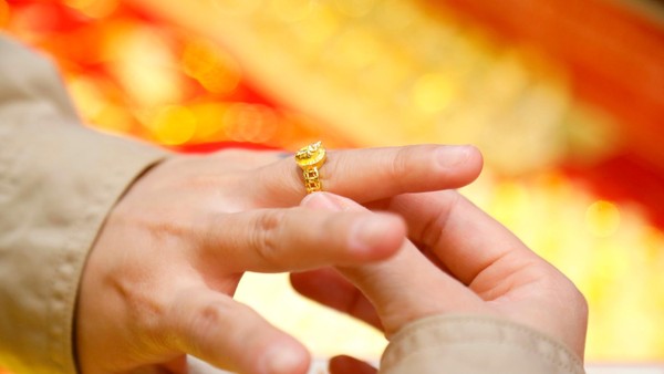 Giá vàng hôm nay ngày 5/12: Vàng tăng gần nửa triệu đồng/lượng