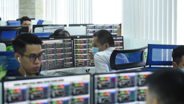 Cơ hội tích lũy đang mở ra