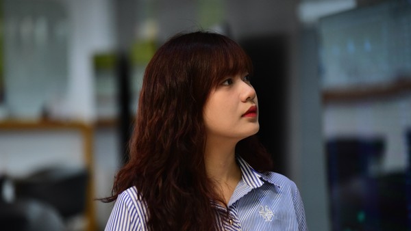 Giao dịch chứng khoán sáng 18/12: Thị trường phân hóa, nhiều mã nhỏ dậy sóng