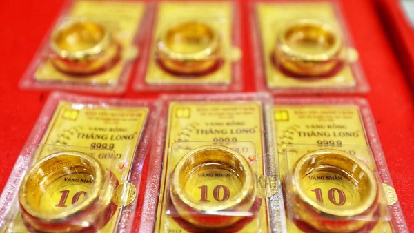 Giá vàng hôm nay ngày 16/10: Vàng lần đầu chạm mốc 153 triệu đồng/lượng