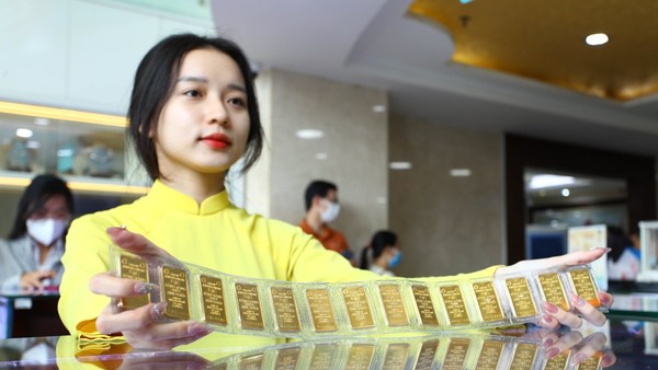 Giá vàng hôm nay ngày 3/7: Giá vàng tiếp tục tăng