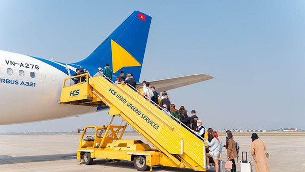 Dự báo nhu cầu đi lại dịp Tết tăng 15%, Vietravel Airlines tăng chuyến bay