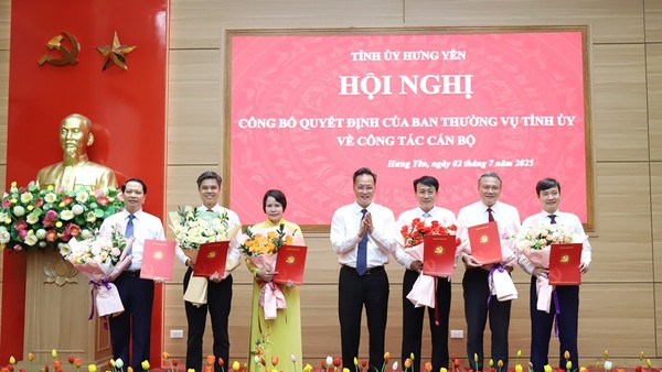 Hưng Yên công bố bổ nhiệm các chức vụ chủ chốt 