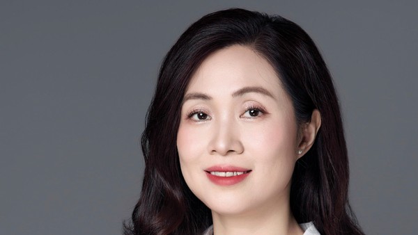 Bà Nguyễn Ngọc Lan Anh, Giám đốc Công nghệ và Vận hành, Ngân hàng Standard Chartered Việt Nam