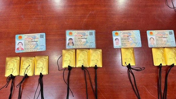 Nhiều đối tượng được thuê vận chuyển vàng trái phép từ Trung Quốc vào Việt Nam