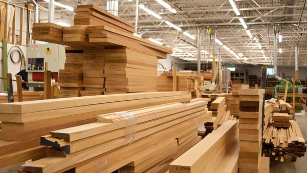 Nhóm hàng gỗ, thép và sản phẩm thép, vật liệu... bị cảnh báo có nguy cơ bị điều tra, áp dụng biện pháp phòng vệ thương mại . 