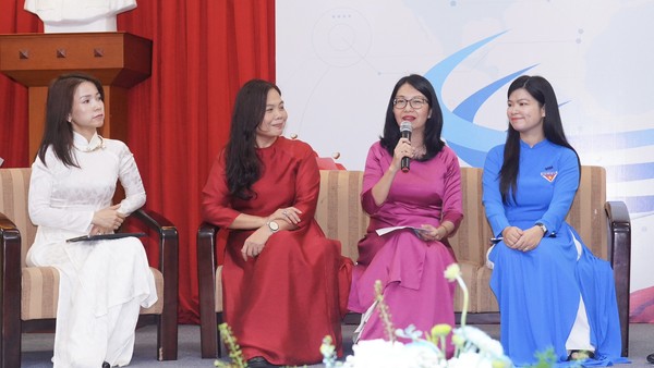 Vinh danh phụ nữ ngành hàng không: Vững vàng vươn cao – Phát triển bền vững