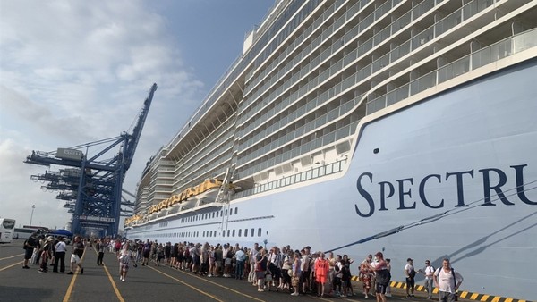 Đầu tư cảng chuyên dụng đón dòng khách tàu biển cao cấp 