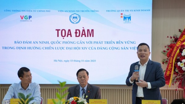 Ông Nguyễn Hồng Sâm, Tổng Giám đốc Cổng TTĐT Chính phủ, Tổng Biên tập Báo Điện tử Chính phủ phát biểu tại Tọa đàm - Ảnh: VGP.