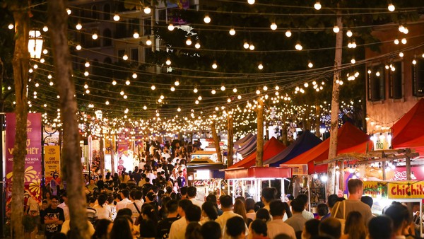 Phú Quốc đón lượng lớn khách du lịch mỗi ngày