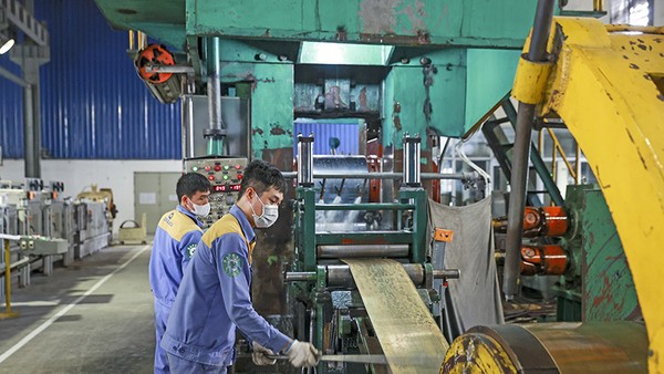 Chính phủ đã xác định các giải pháp về phát triển khoa học, công nghệ để đổi mới mô hình tăng trưởng. Ảnh: Đức Thanh 