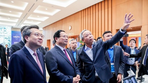 Cần mạnh dạn giao cho doanh nghiệp tư nhân xây dựng hạ tầng số quốc gia 