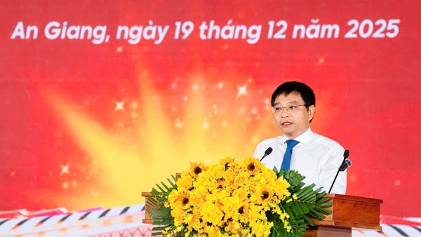 Bộ trưởng Nguyễn Văn Thắng phát biểu chỉ đạo tại lễ khởi công Dự án tuyến tàu điện đô thị đoạn 1 tại Đặc khu Phú Quốc. 