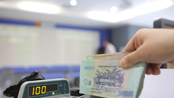 Tái cấu trúc kênh dẫn vốn: Tăng vai trò của thị trường chứng khoán