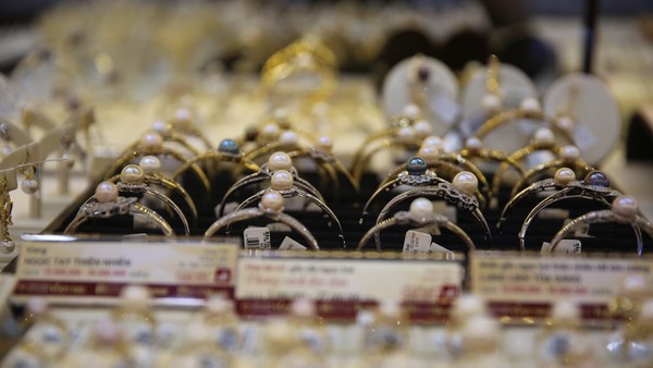 Giá vàng hôm nay ngày 21/1: Vàng tăng mạnh lên mốc 170 triệu đồng/lượng