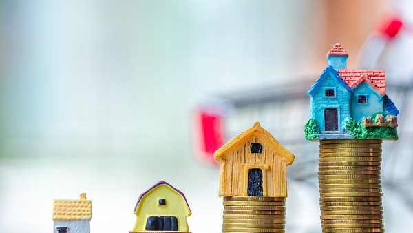 Top 10 cổ phiếu tăng/giảm mạnh nhất tuần: Cổ phiếu dầu khí duy trì sức hút, nhóm khoáng sản có tín hiệu bật lên