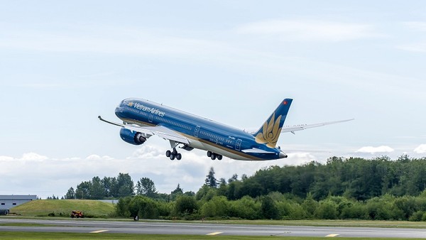 Cổ phiếu Vietnam Airlines (HVN) được gỡ bỏ hạn chế giao dịch 