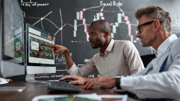 Giao dịch chứng khoán khối ngoại tuần 9-13/3: Mua ròng gần 1.500 tỷ đồng một mã bluechip