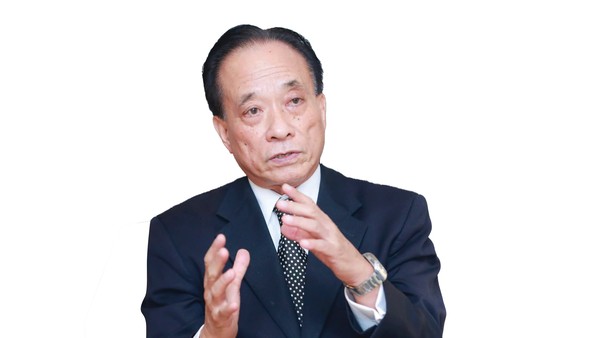 TS. Nguyễn Trí Hiếu, Chuyên gia kinh tế