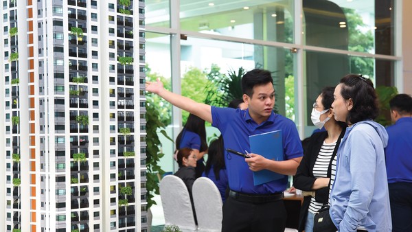 Nhà đầu tư không còn dễ dàng xuống tiền theo tâm lý đám đông. Ảnh: Dũng Minh.
