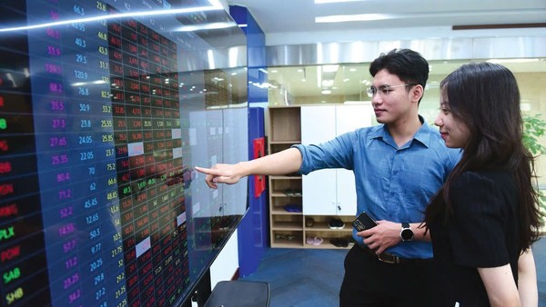 Lãi suất cao đang thay đổi cách lựa chọn cổ phiếu