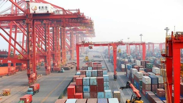 ADB hạ báo tăng trưởng của khu vực châu Á và Thái Bình Dương 