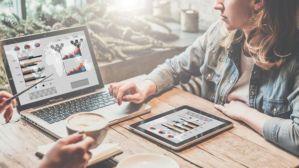 Giao dịch chứng khoán khối ngoại tuần 23-27/3: Bán ròng hơn 2.500 tỷ đồng, tâm điểm là FUEVFVND