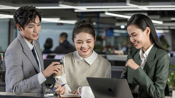 Giao dịch chứng khoán sáng 15/6: Nhóm cổ phiếu chứng khoán đua nhau khởi sắc
