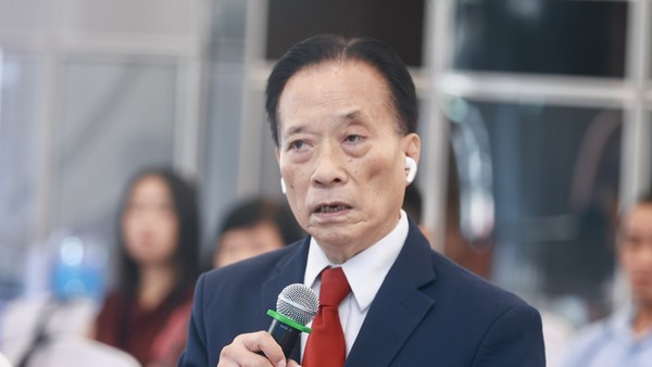 TS Nguyễn Trí Hiếu, Viện trưởng Viện Nghiên cứu và Phát triển Thị trường Tài chính & Bất động sản Toàn cầu. Ảnh: Chí Cường.