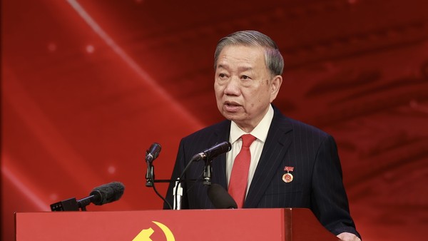 Tổng Bí thư: Thông tin, tuyên truyền phải thực sự là "pháo lệnh" truyền cảm hứng