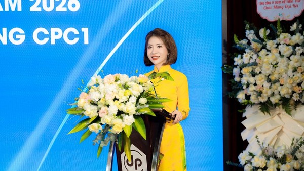 Bà Hàn Thị Khánh Vinh - Chủ tịch HĐQT CPC1 báo cáo tại Đại hội