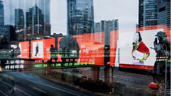 ADB: Châu Á - Thái Bình Dương đối mặt với tăng trưởng yếu hơn và lạm phát cao hơn do khủng hoảng ở Trung Đông