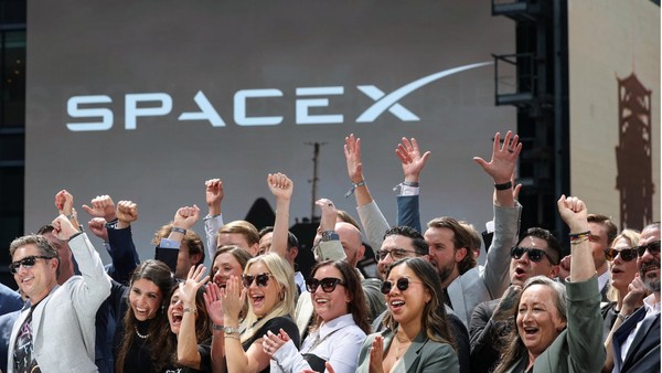 Thành công của SpaceX tạo tiền đề cho các đợt IPO khổng lồ sắp tới