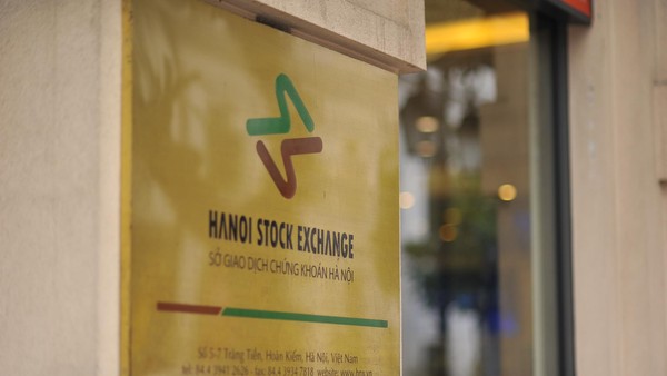 TTCK phái sinh tháng 6/2026: Giao dịch hợp đồng tương lai VN30 và VN100 giảm so với tháng trước