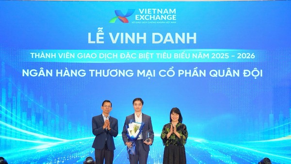 MB được VNX vinh danh là thành viên có nhiều đóng góp cho hoạt động của thị trường chứng khoán.