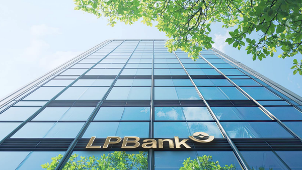 LPBank công bố tài liệu ĐHĐCĐ 2026: Đột phá với kế hoạch thành lập ngân hàng con 100% vốn tại VIFC