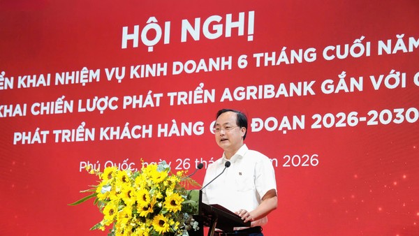Ông Tô Huy Vũ, Bí thư Đảng ủy, Chủ tịch Hội đồng thành viên phát biểu chỉ đạo tại Hội nghị