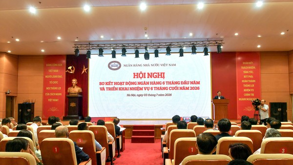 Thống đốc Ngân hàng Nhà nước Phạm Đức Ấn điều hành Hội nghị sơ kết hoạt động ngân hàng 6 tháng đầu năm và triển khai nhiệm vụ 6 tháng cuối năm 2026 tổ chức sáng 3/7