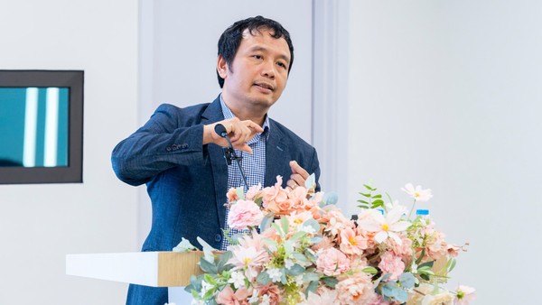 TS. Nguyễn Tú Anh, Đại học VinUni
