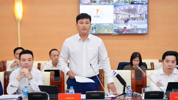 Ông Phạm Toàn Vượng, Tổng giám đốc Agribank phát biểu tại Hội nghị 
