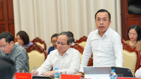 Ông Lê Hoàng Chính Quang, Cục trưởng Cục Công nghệ thông tin, Ngân hàng Nhà nước