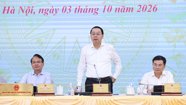Thứ trưởng Nguyễn Đức Chi thông tin tại Họp báo Chính phủ trưa 3/10.
