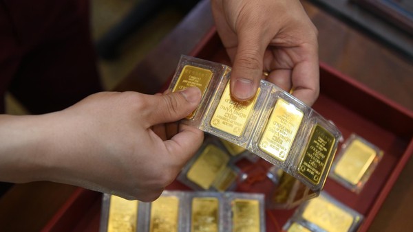 Giá vàng hôm nay ngày 14/1: Vàng tăng thêm gần 1 triệu đồng/lượng