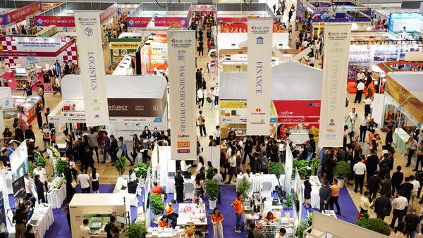 VIS 2026 được định vị là sự kiện xúc tiến thương mại quy mô lớn với mô hình “một điểm đến - đa ngành hàng”. Ảnh: Sự kiện VIS 2025 được tổ chức tại TP.HCM