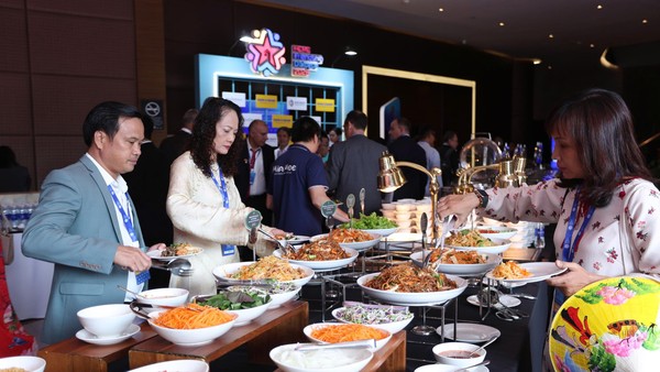 Doanh nghiệp muốn tham gia hiệu quả vào kênh HORECA cần tìm hiểu tổng thể cả hệ sinh thái thay vì chỉ tìm kiếm một cá nhân đơn lẻ. Ảnh Lê Toàn 